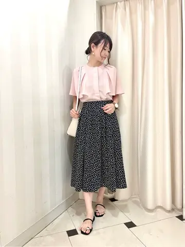 組曲 金井 コーディネート画像