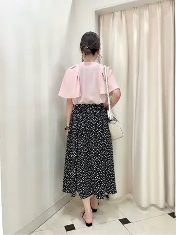 組曲 金井 コーディネート画像