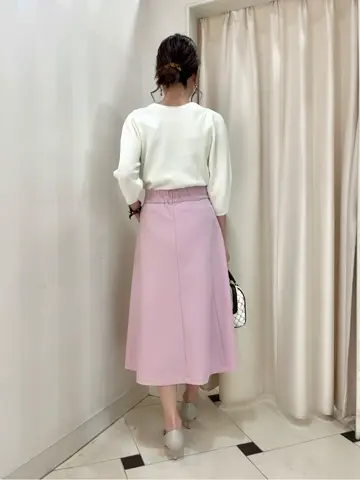 組曲 金井 コーディネート画像