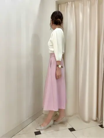 組曲 金井 コーディネート画像