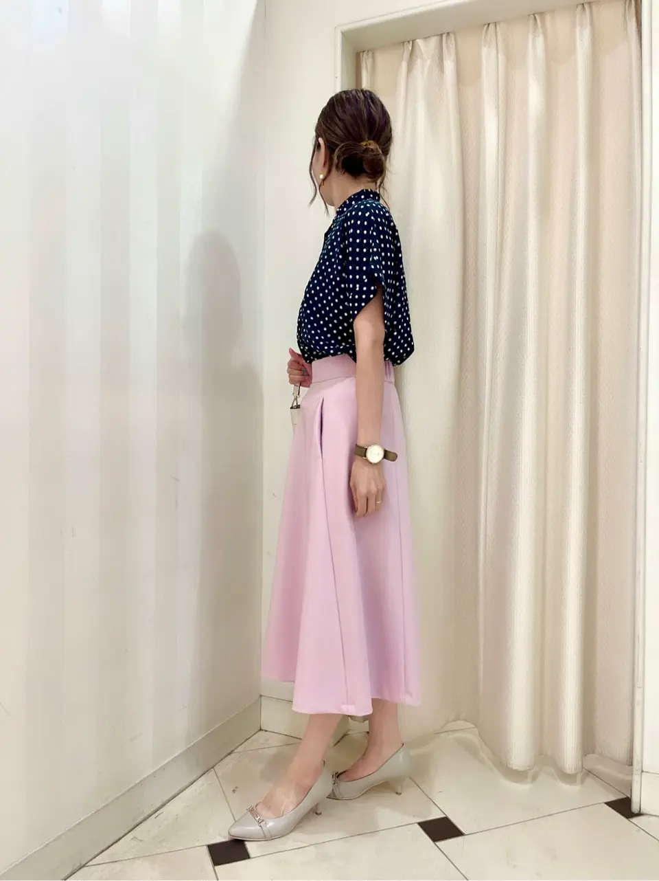 組曲 金井 コーディネート画像