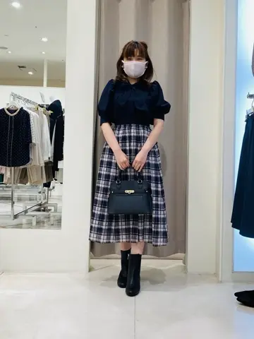 組曲 川根　彩 コーディネート画像