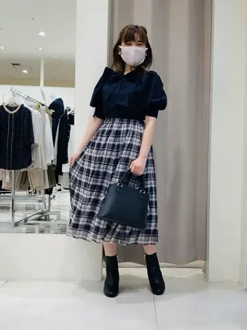 組曲 川根　彩 コーディネート画像