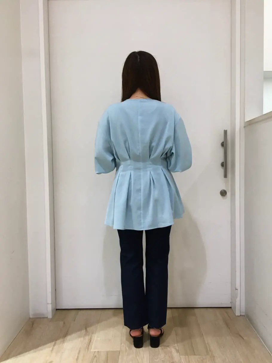 組曲 スタッフ コーディネート画像