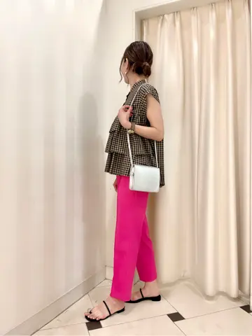 組曲 金井 コーディネート画像