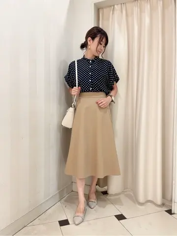 組曲 金井 コーディネート画像