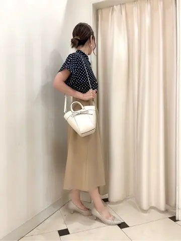 組曲 金井 コーディネート画像