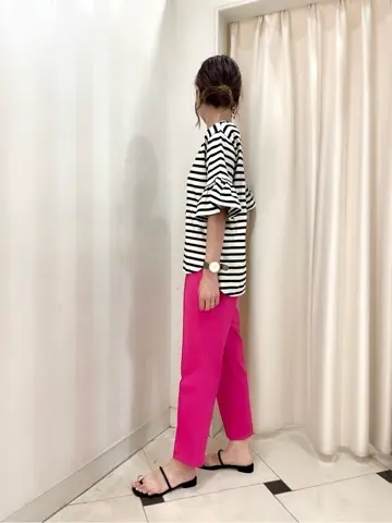 組曲 金井 コーディネート画像