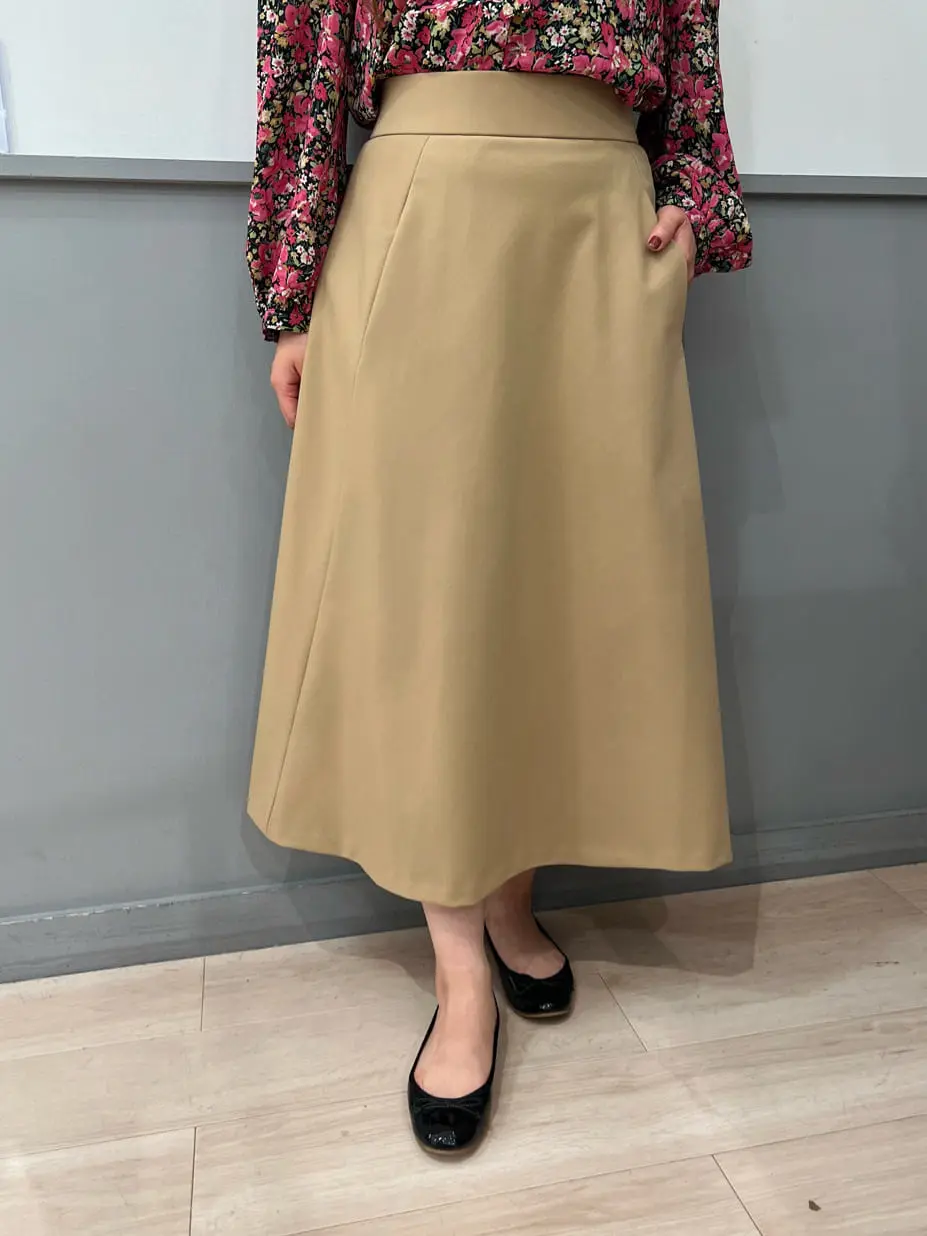 組曲 スタッフ コーディネート画像