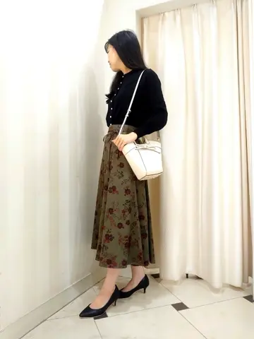 組曲 スタッフ コーディネート画像