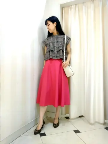 組曲 スタッフ コーディネート画像