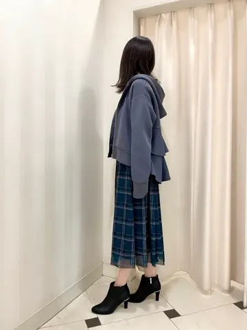 組曲 金井 コーディネート画像