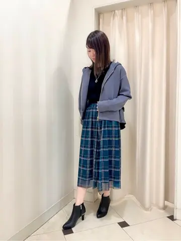 組曲 金井 コーディネート画像