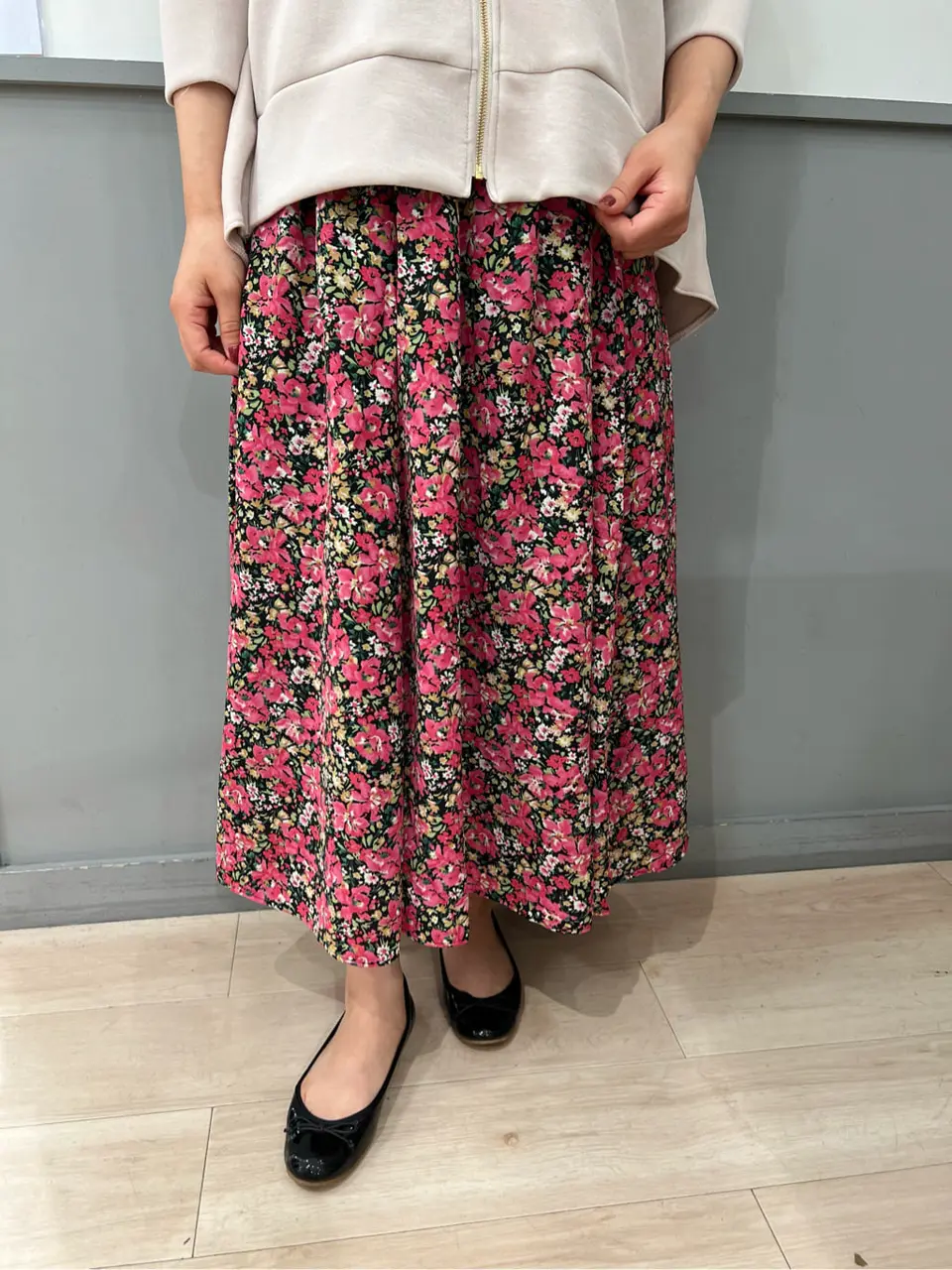 組曲 スタッフ コーディネート画像