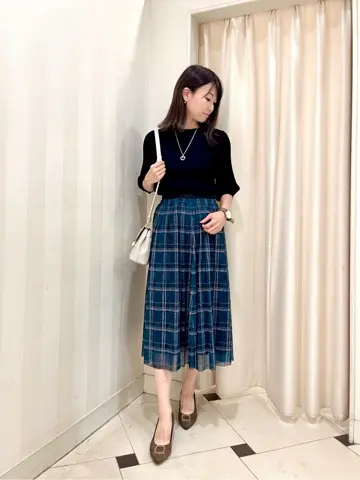 組曲 金井 コーディネート画像