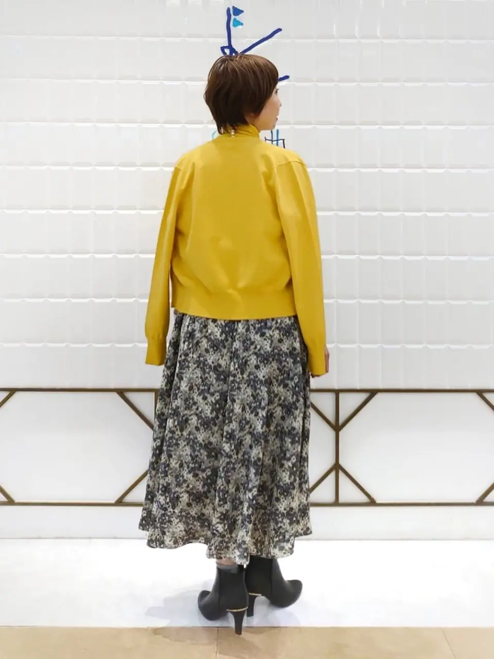 組曲 井上 コーディネート画像