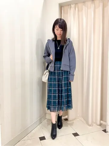 組曲 金井 コーディネート画像