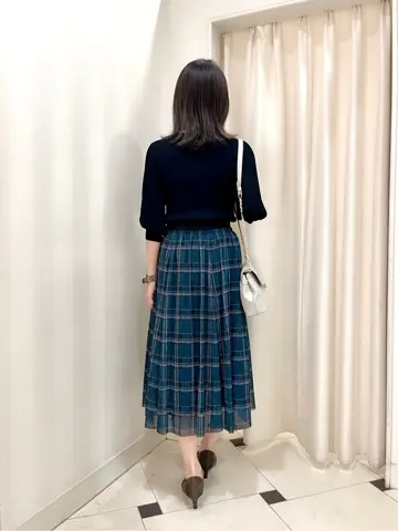 組曲 金井 コーディネート画像