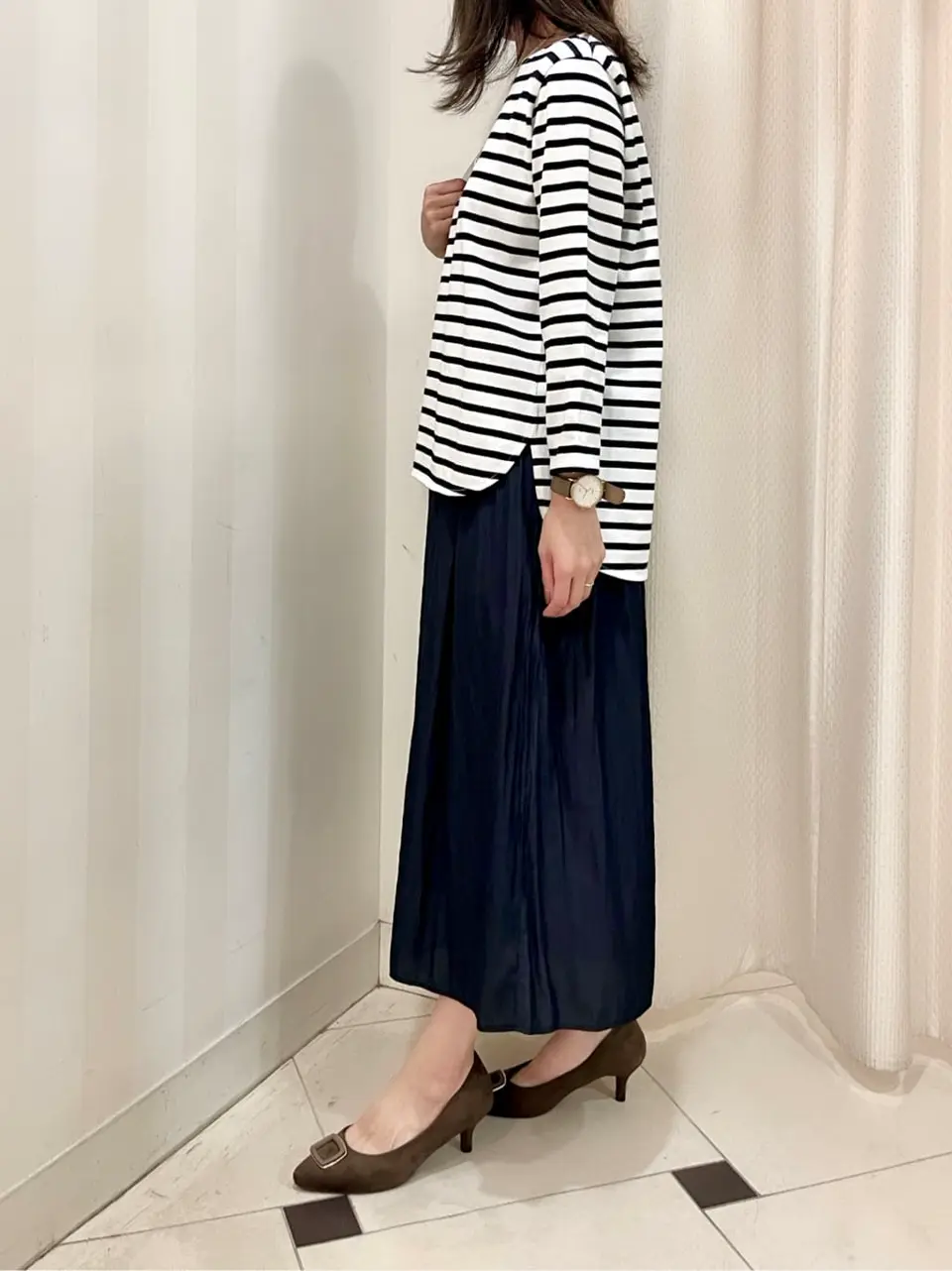 組曲 金井 コーディネート画像