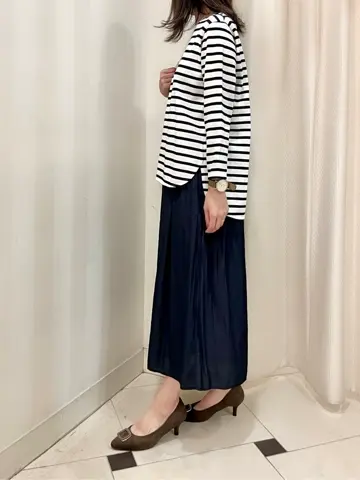 組曲 金井 コーディネート画像