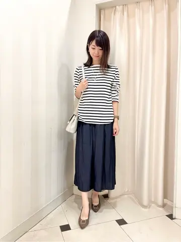 組曲 金井 コーディネート画像