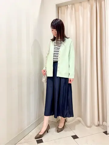 組曲 金井 コーディネート画像