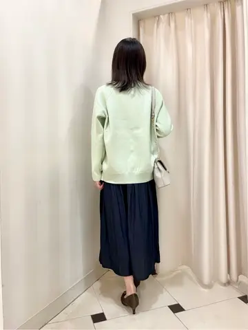 組曲 金井 コーディネート画像