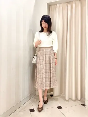 組曲 金井 コーディネート画像