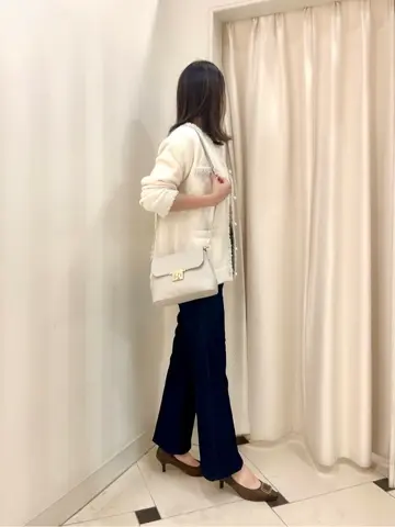 組曲 金井 コーディネート画像