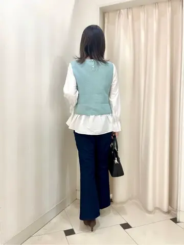 組曲 金井 コーディネート画像