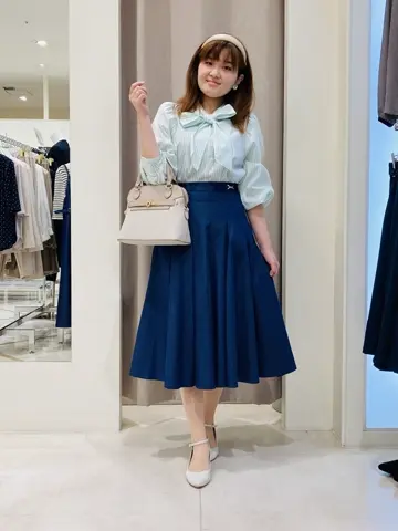 組曲 川根　彩 コーディネート画像