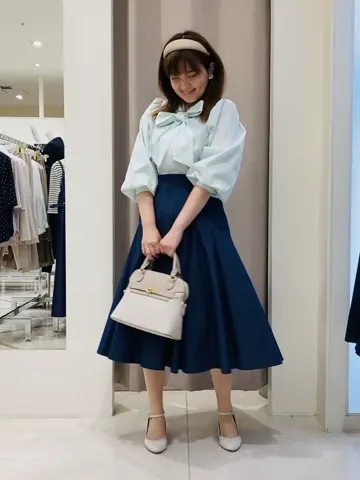 組曲 川根　彩 コーディネート画像