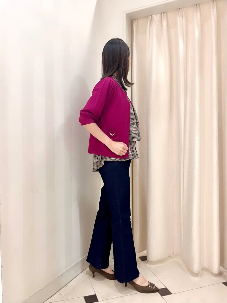 組曲 金井 コーディネート画像