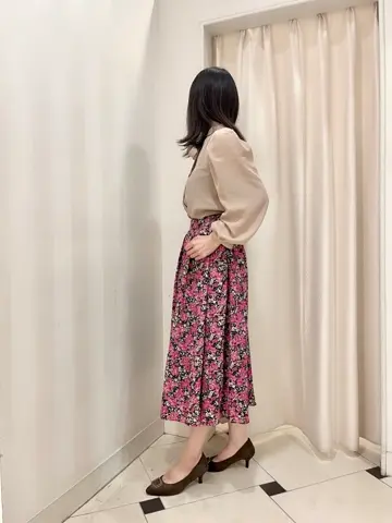 組曲 金井 コーディネート画像