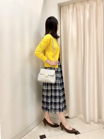 組曲 金井 コーディネート画像