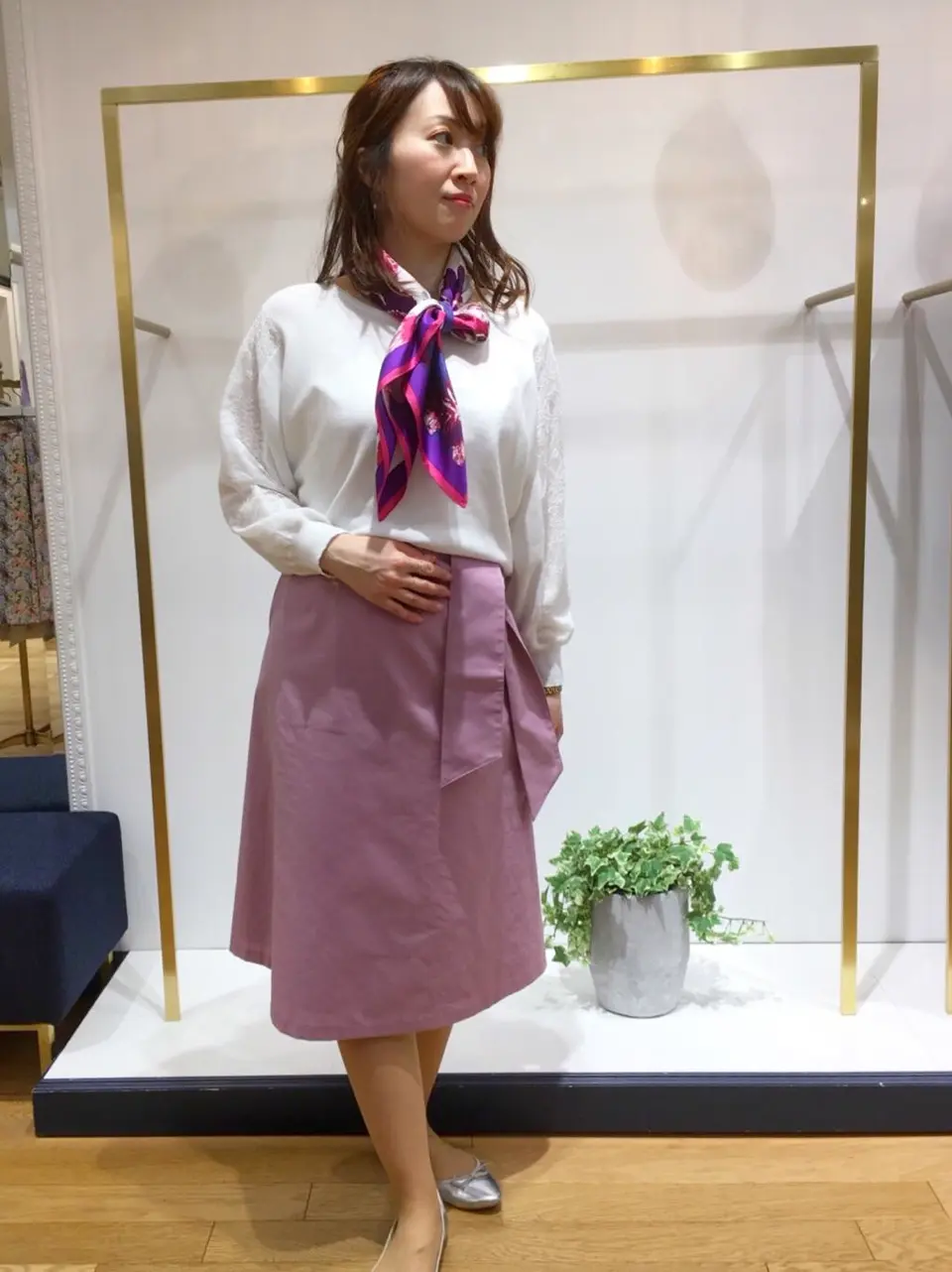 組曲 伊藤 コーディネート画像