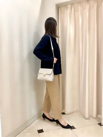 組曲 金井 コーディネート画像