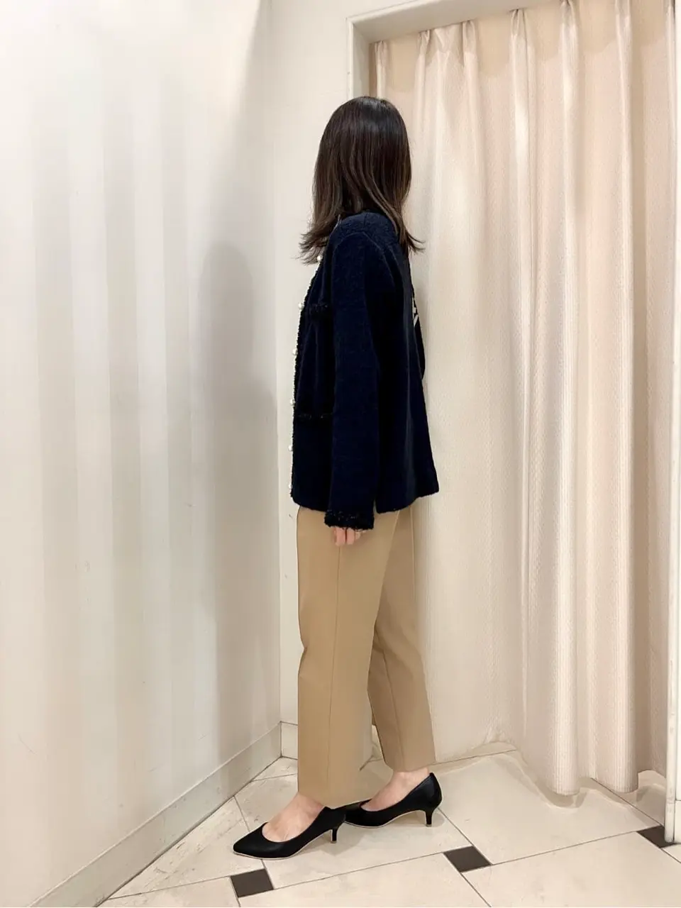 組曲 金井 コーディネート画像