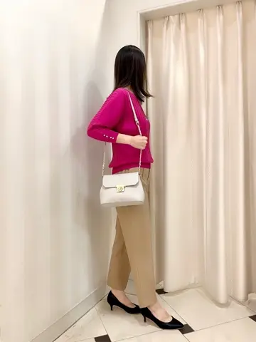 組曲 金井 コーディネート画像