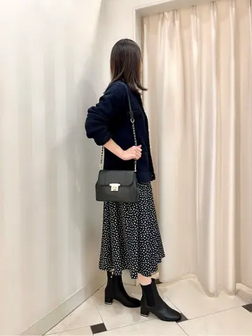 組曲 金井 コーディネート画像