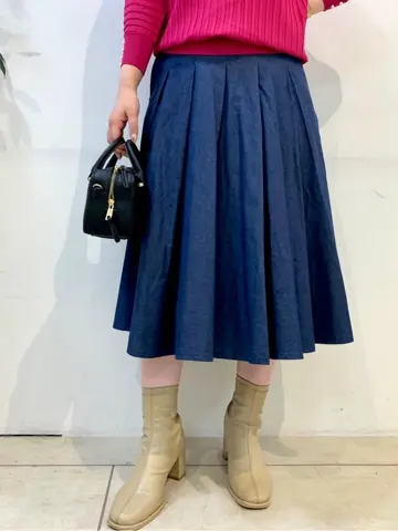 組曲 石井 コーディネート画像