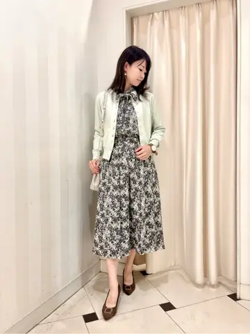 組曲 金井 コーディネート画像