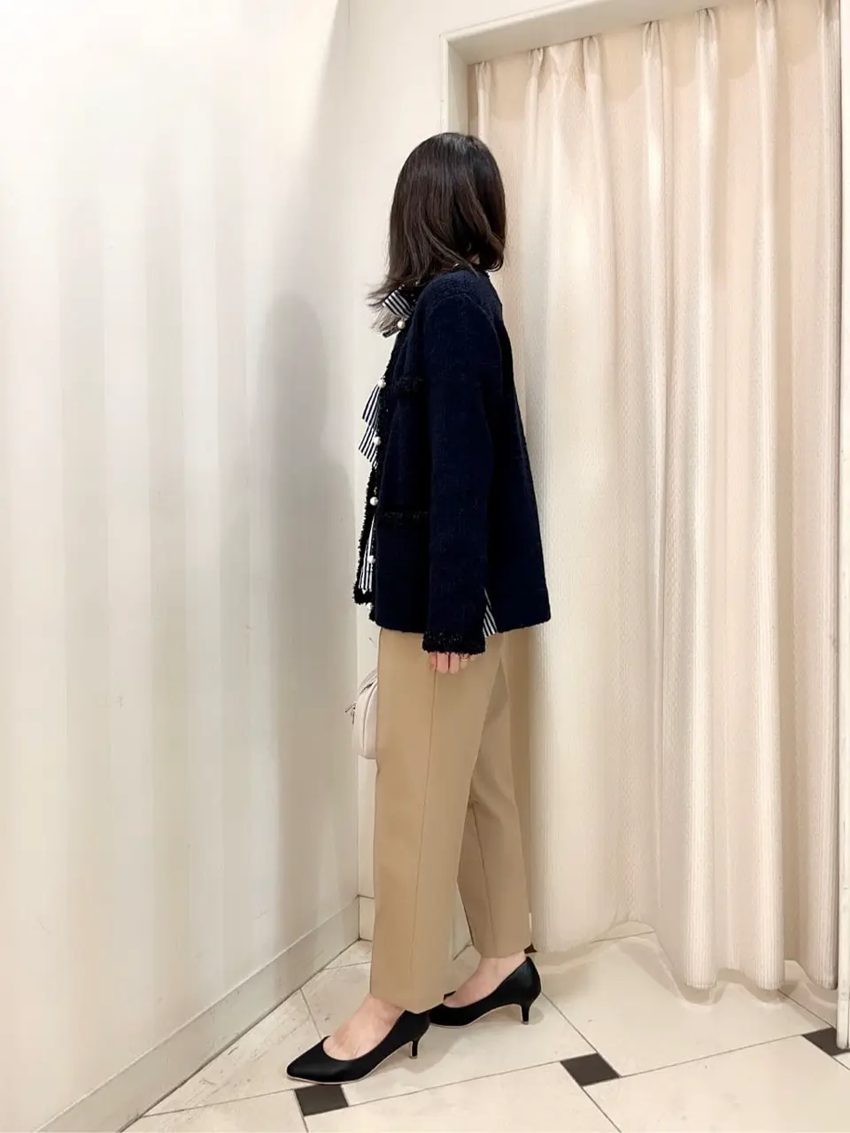 組曲 金井 コーディネート画像