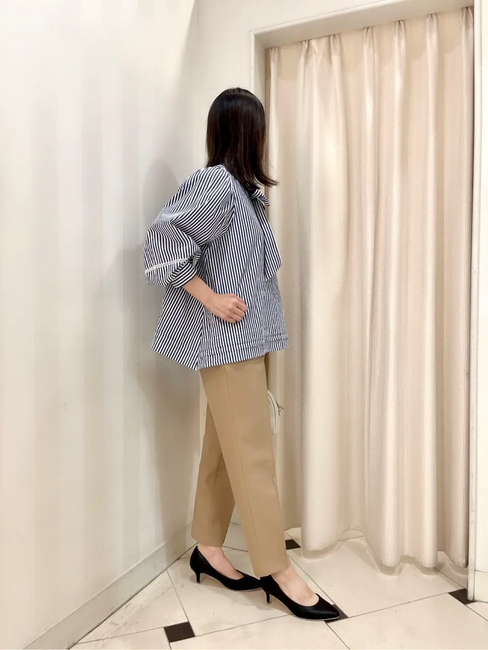 組曲 金井 コーディネート画像