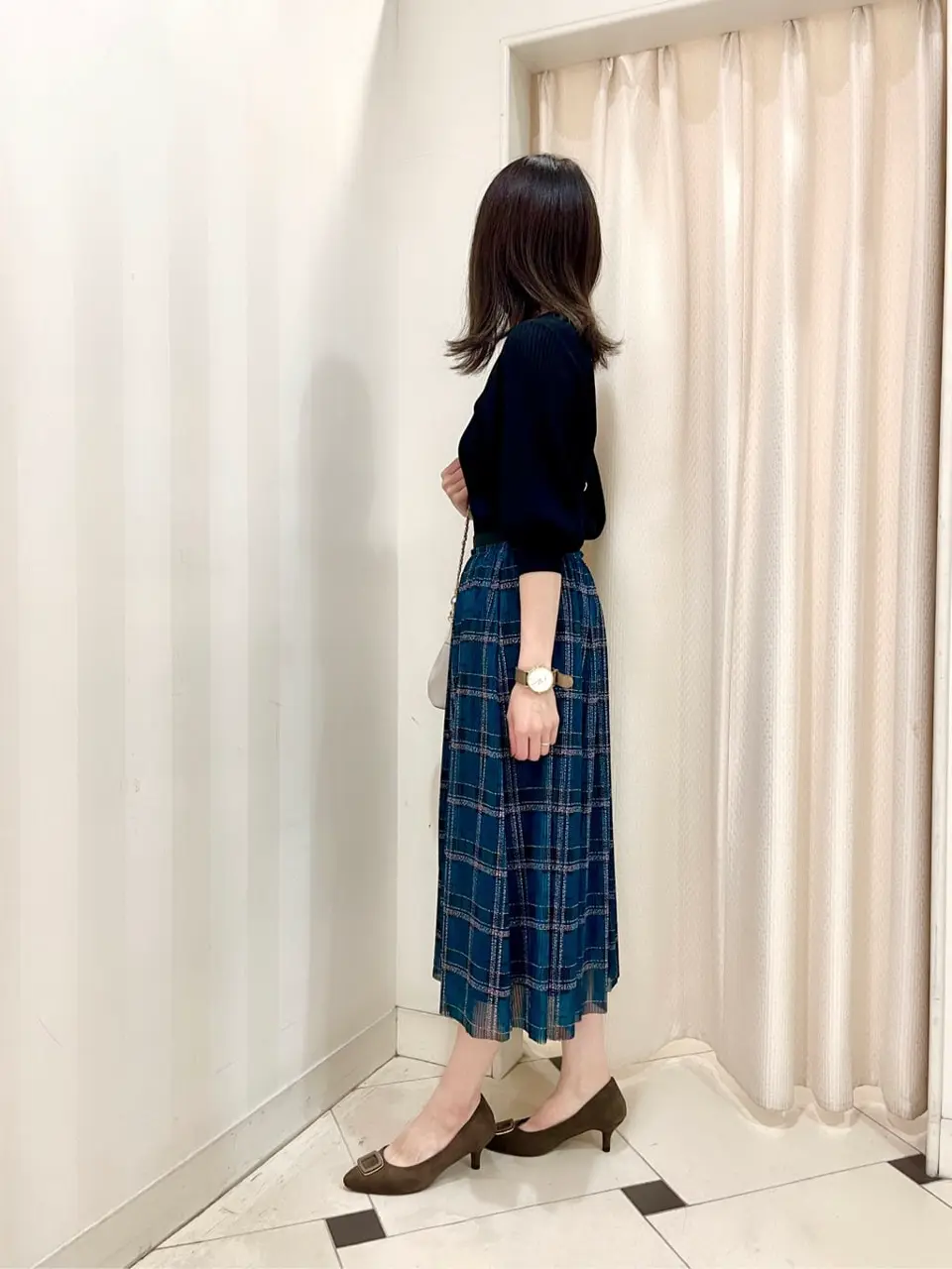 組曲 金井 コーディネート画像