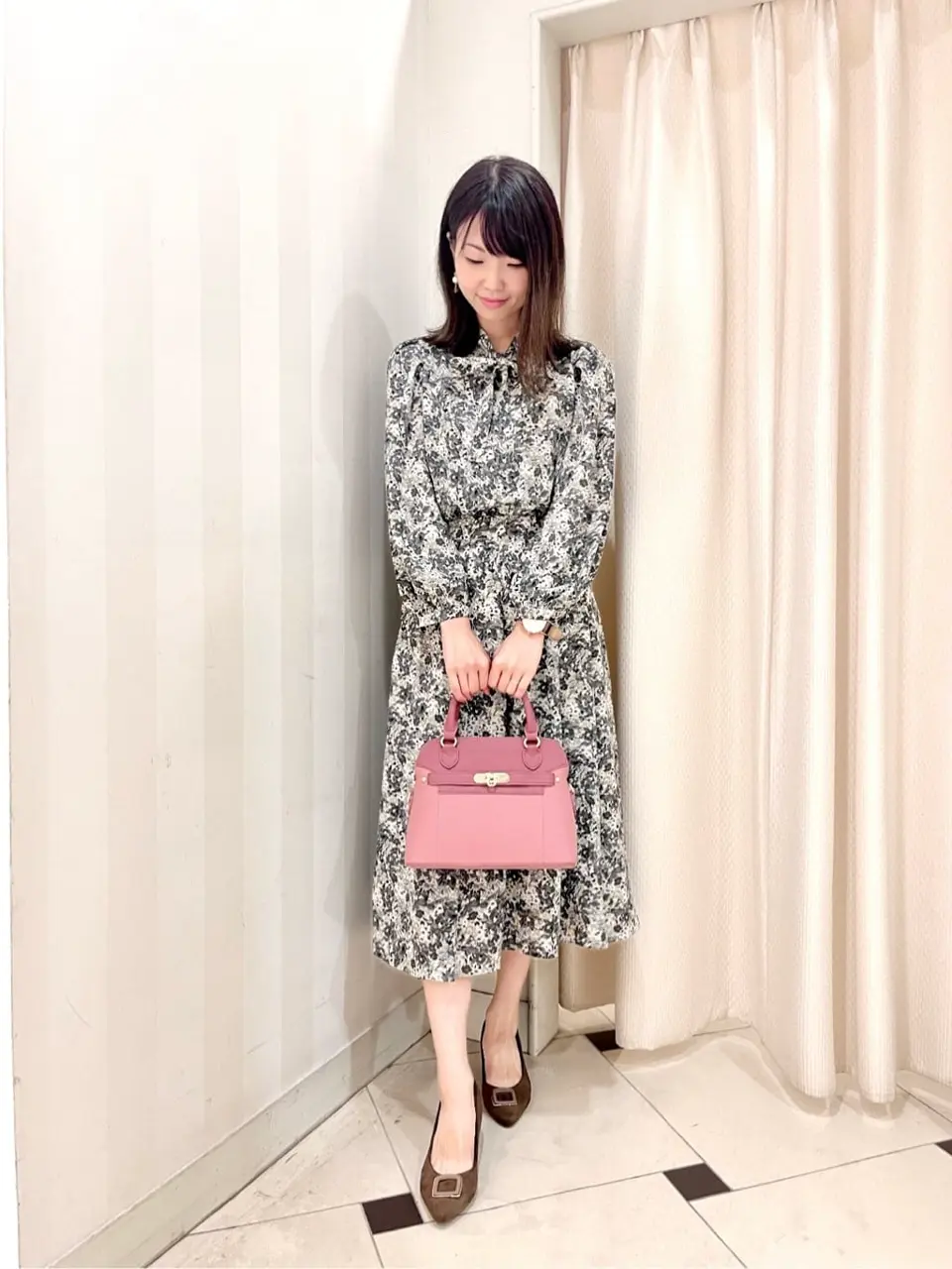 組曲 金井 コーディネート画像