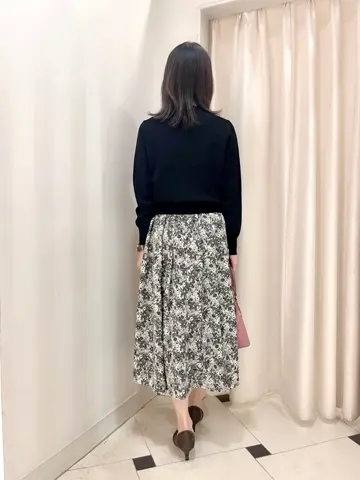 組曲 金井 コーディネート画像