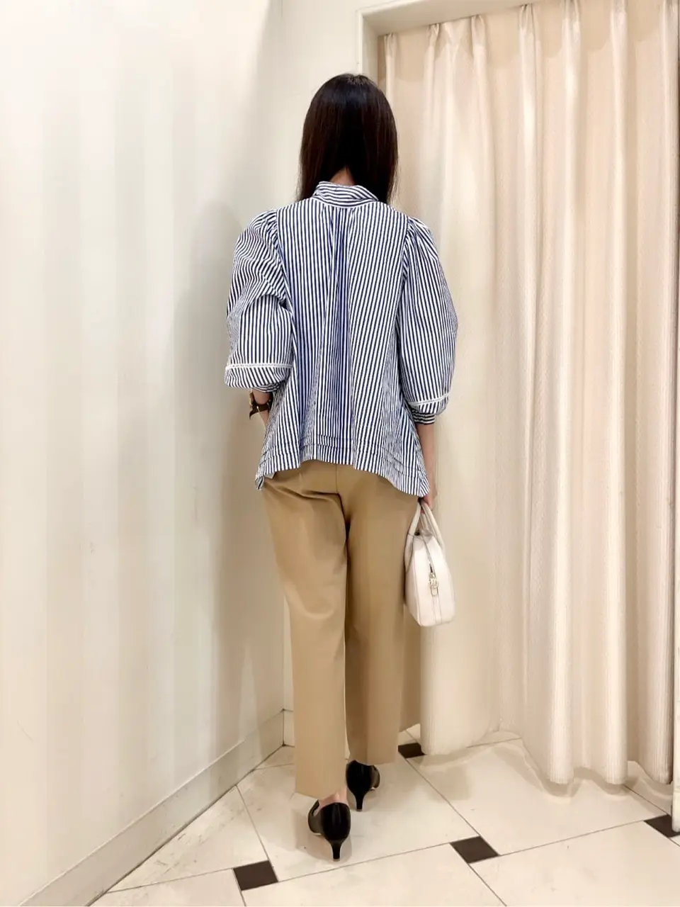 組曲 金井 コーディネート画像