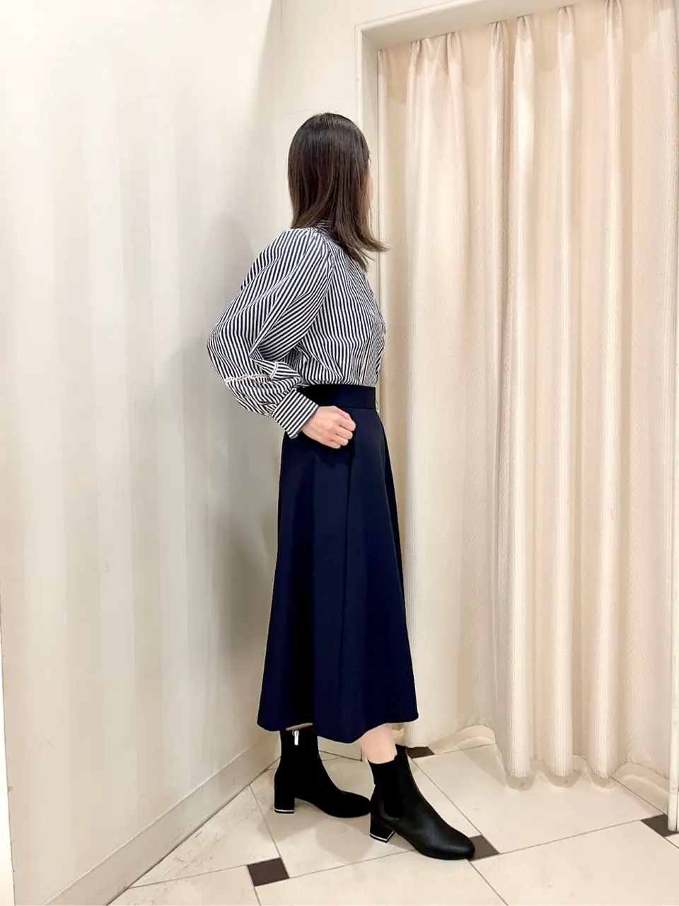 組曲 金井 コーディネート画像