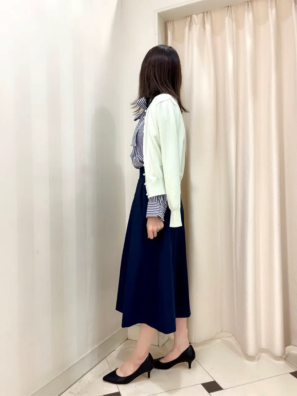 組曲 金井 コーディネート画像